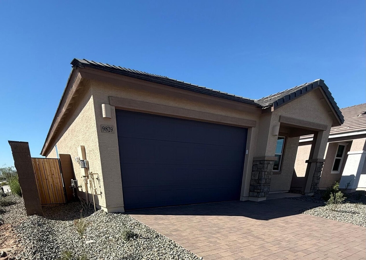 Photo - 9829 W Monterey Way