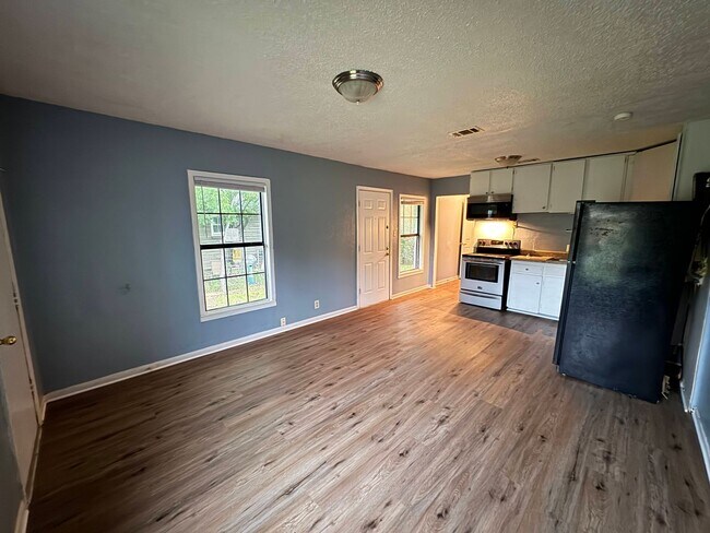 Photo - 1602-1604 N Park St Unidad 1604 N Park