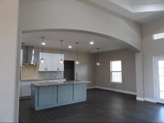 Photo - 400 Pitaya Ln