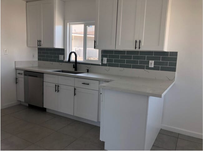 Photo - 340 Calle Miramar