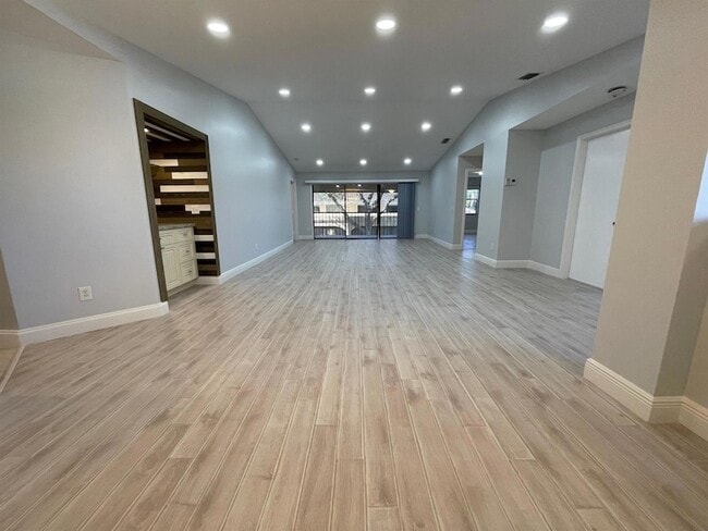 Photo - 6691 Montego Bay Blvd