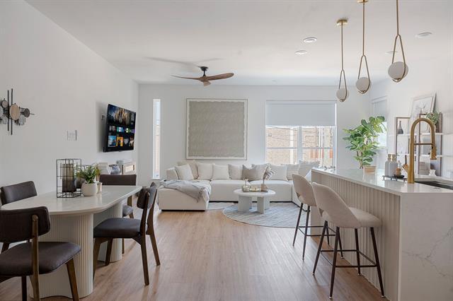 167 S Prairie Ave