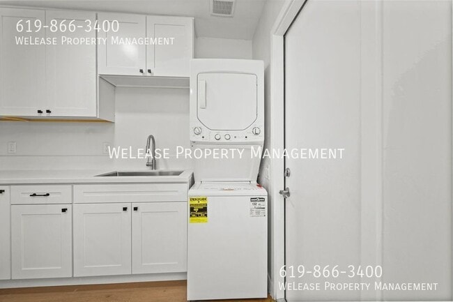 Photo - 6981 Amherst St