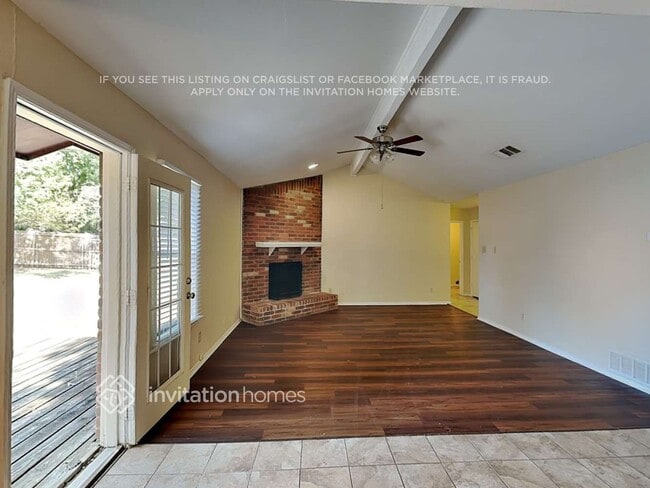 Photo - 1229 N Creek Dr