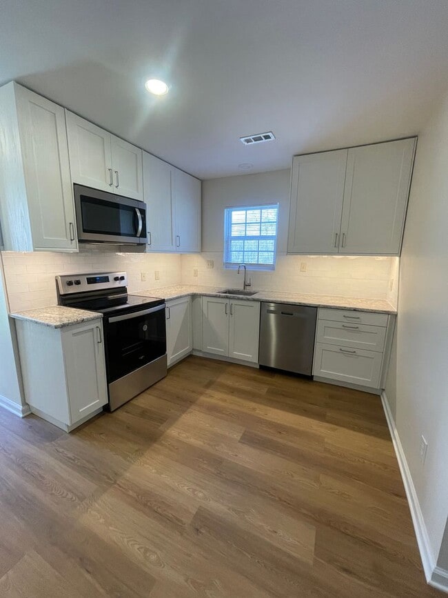 Photo - Modern Charm in Rock Hill: Fully Renovated 2-Bedroom Home with Brand New Appliances