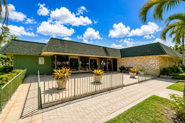 Photo - 4147 NW 90th Ave Unidad 206