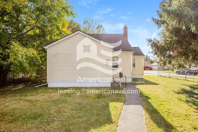 Building Photo - 7204 Prospect Ave