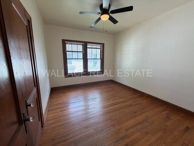 Photo - CHARMING 2 BEDROOM APT NEAR THE LOVELY MARYVILLE COLLEGE CAMPUS!!