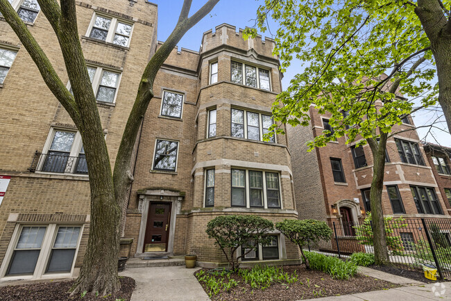 Building Photo - 6645 N Greenview Ave Unit 3 Rental