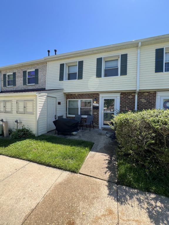 Photo - 9220 Bridle Path Ln