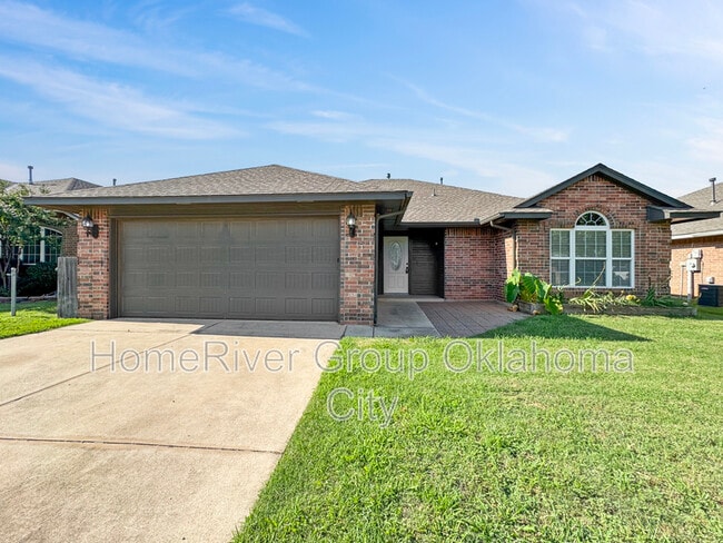 Photo - 11629 SW 11th St House