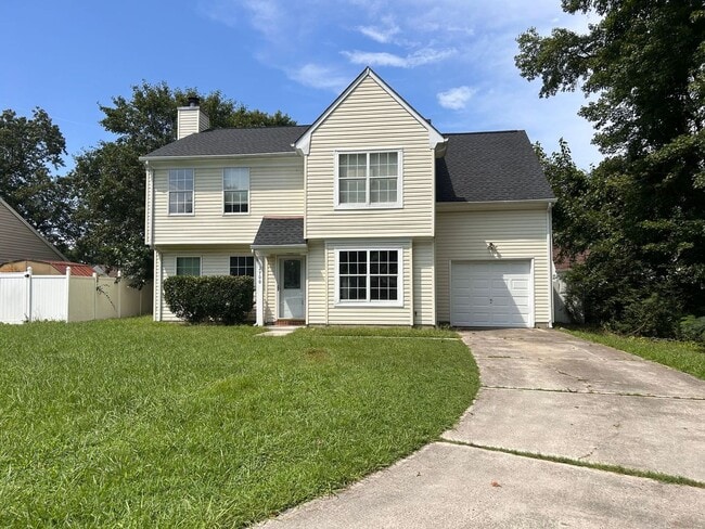Building Photo - Spacious & Updated 4-Bedroom Gem in the He... Rental
