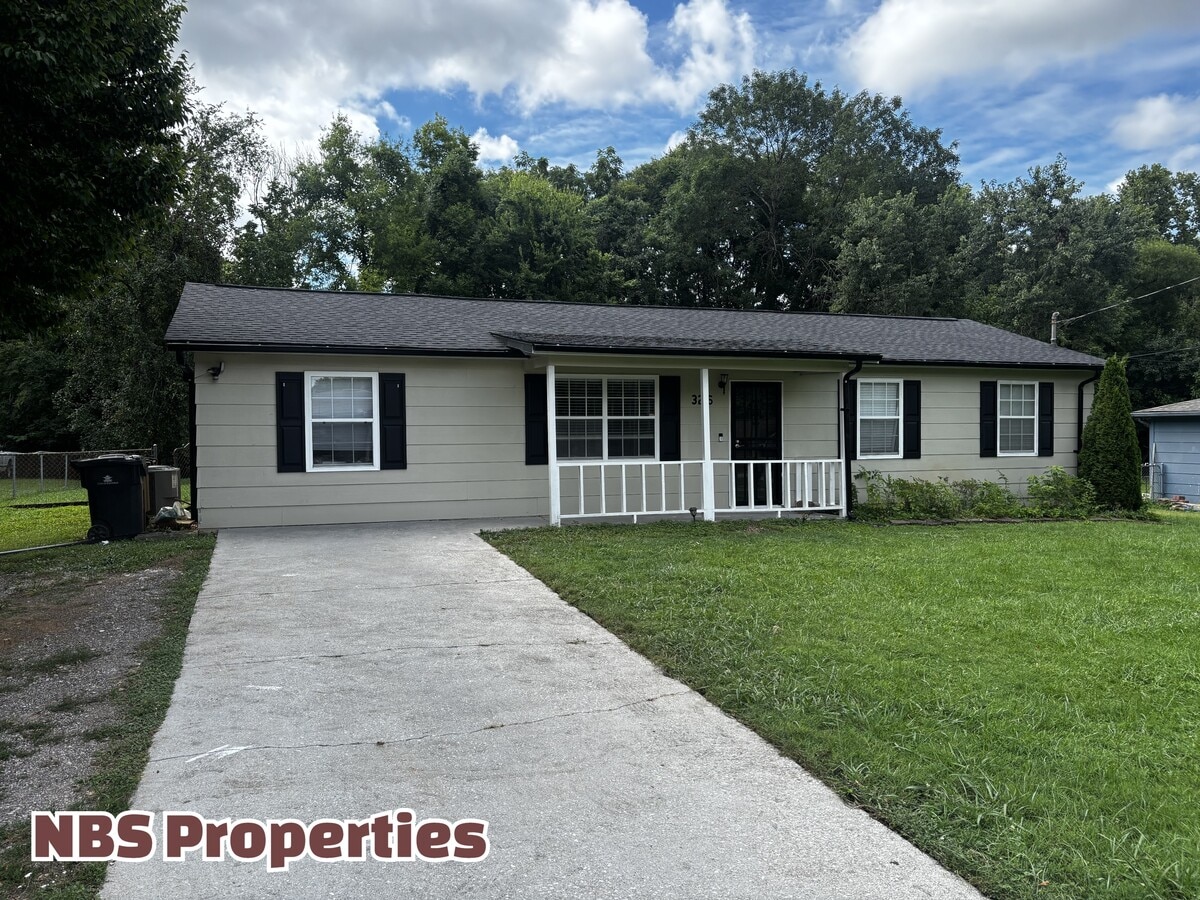Photo - 3216 Deer Lake Dr