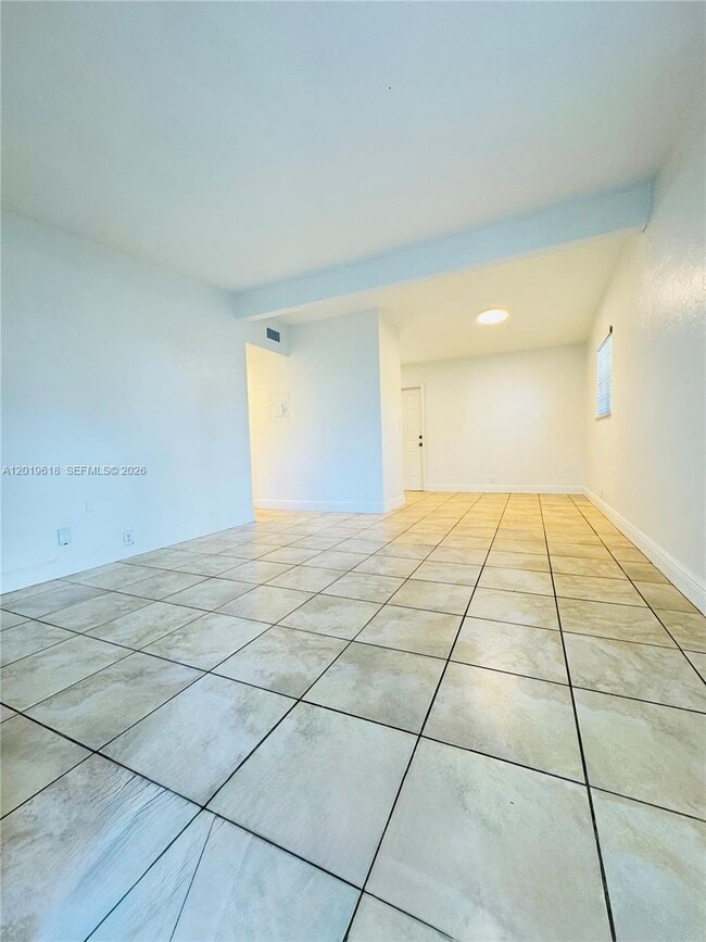 Photo - 3370 Frow Ave
