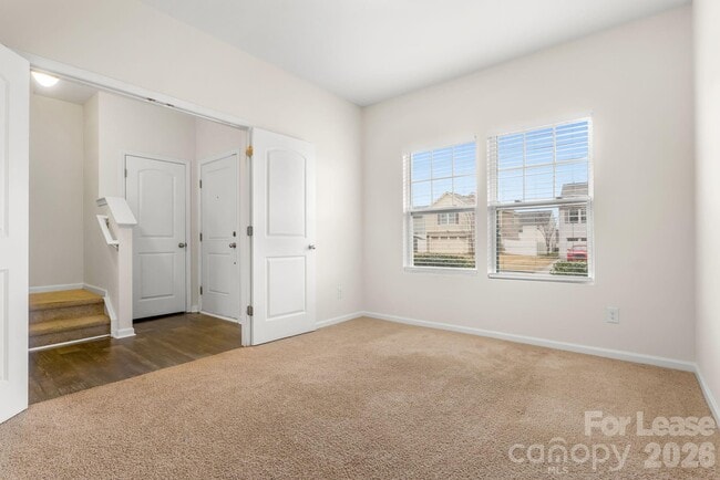 Photo - 1009 Alta Wy