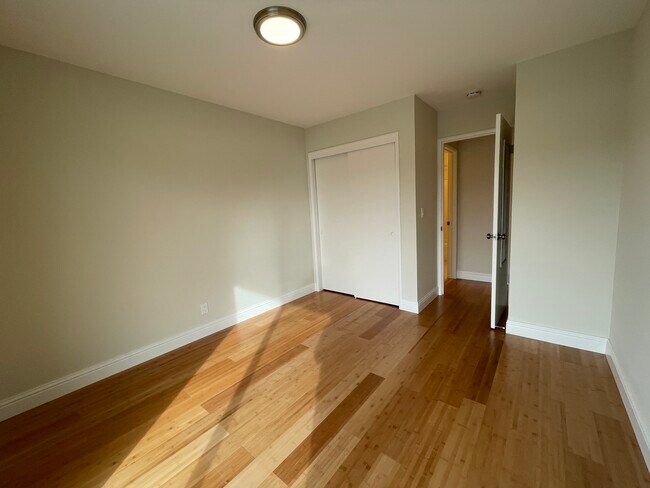 Photo - Top floor unit, recently renovated Unit 38B
