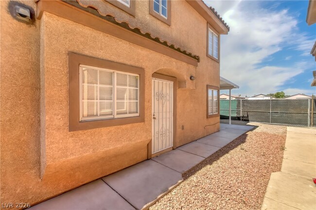 Photo - 3021 Aloha Ave