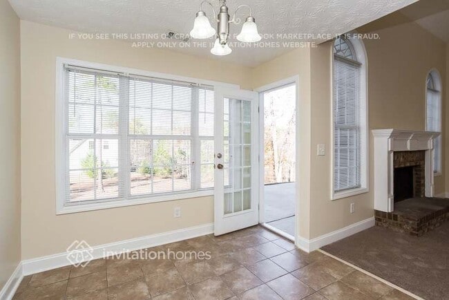 Photo - 115 Westbrook Way