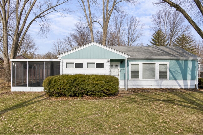 Photo - 17306 Holmes Ave