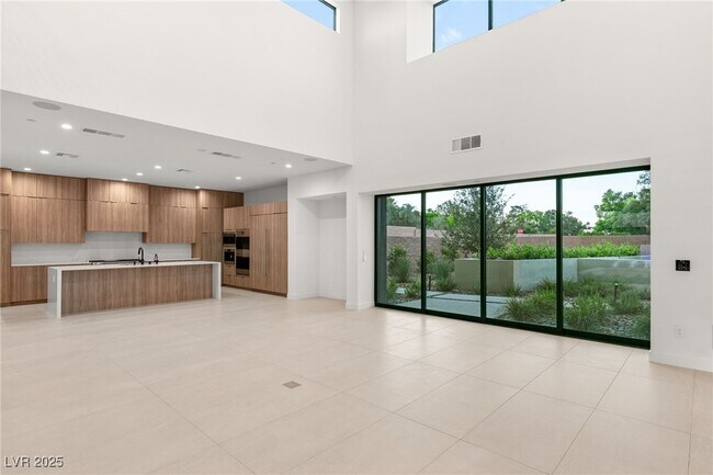 Photo - 7385 Heron Cyn Ct