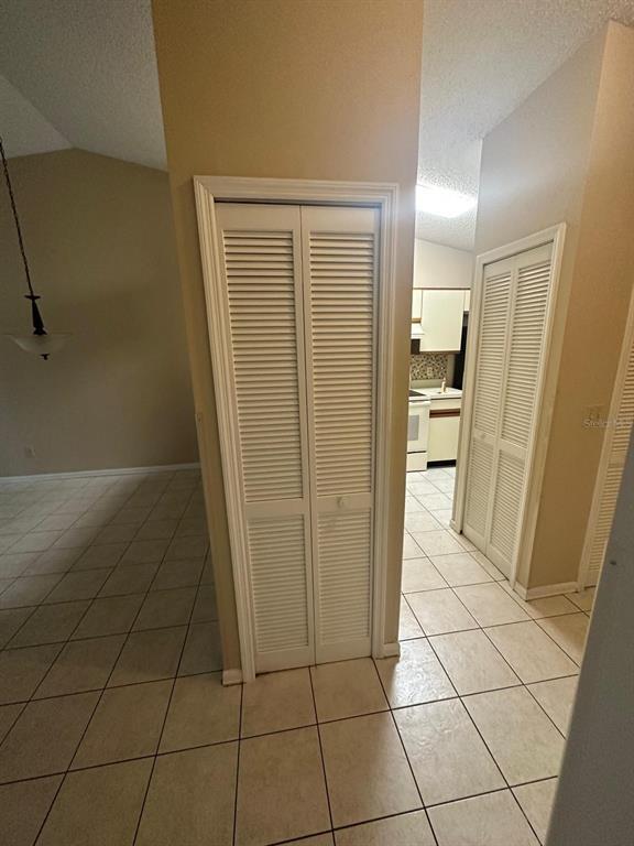 Photo - 30 Silver Falls Cir