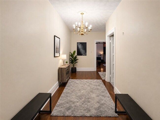226 S Pacific Ave Unit 2F
