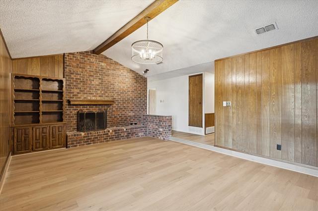 Photo - 6109 Waller Ln