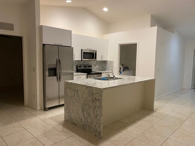 Photo - 2813 3rd St SW