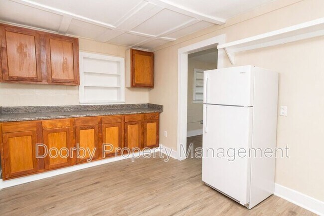 Photo - 1422 Wilson Rd