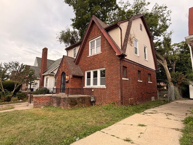 Photo - 14869 Freeland St