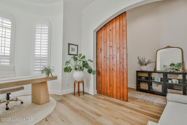 Photo - 711 N 8th St