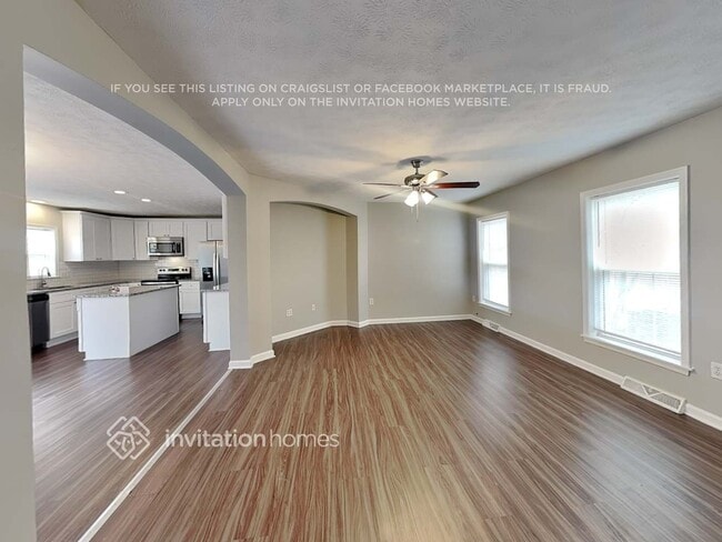 Photo - 115 Bright Star Cir