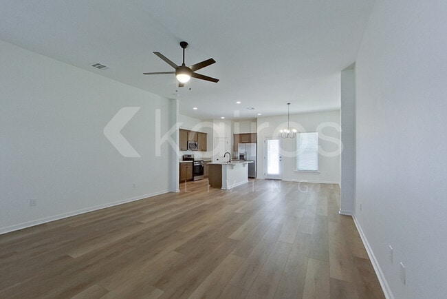 Photo - 102 Hendrix Rd