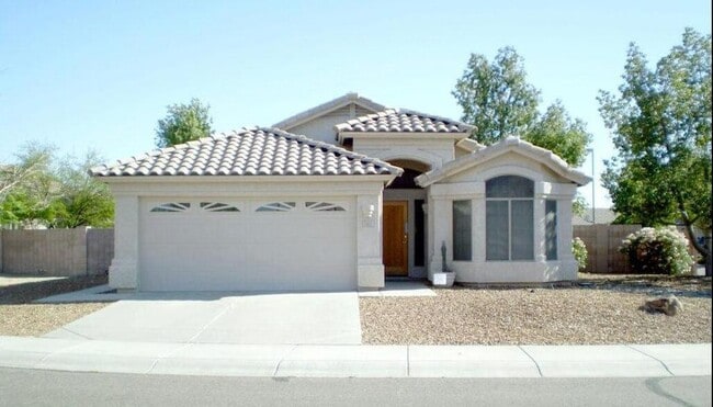 Photo - 2429 E Patrick Ln