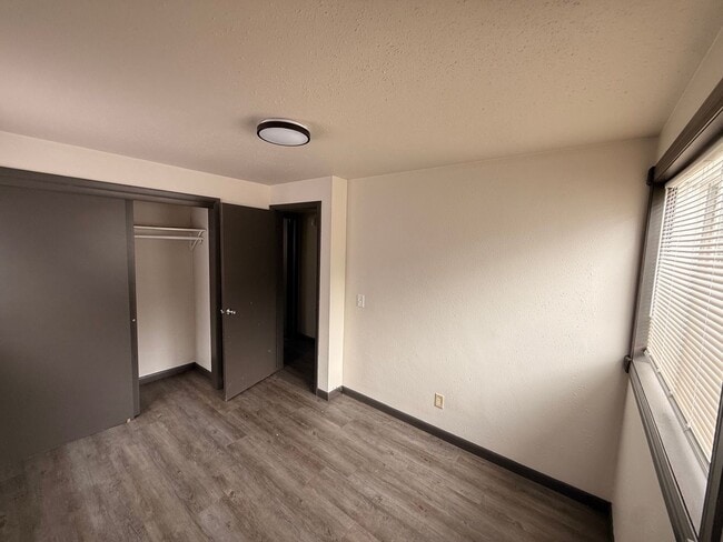 Photo - 1820 Oak St Unit 1820 Oak St #2