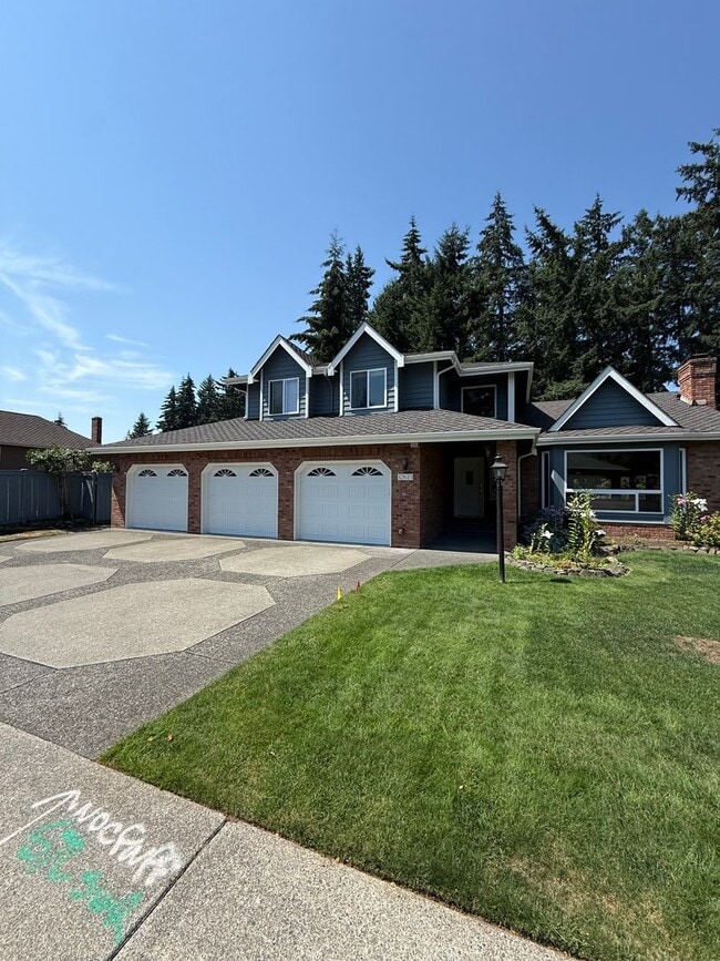 Photo - 32615 10th Pl SW