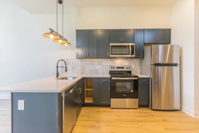 Photo - 141 Krams Ave