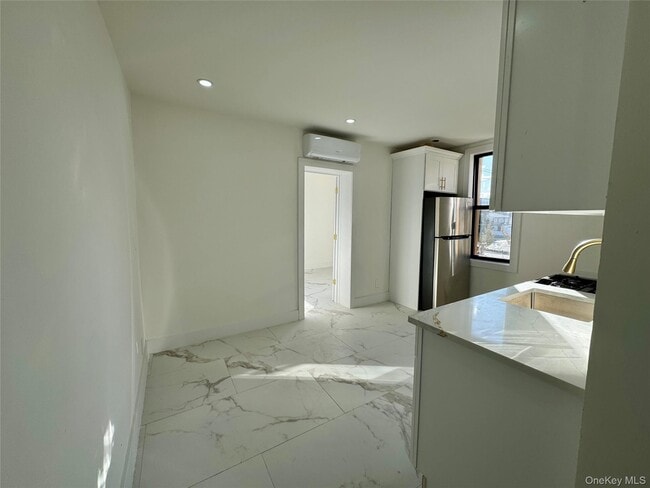 Photo - 315 Riverside Blvd Unit 1