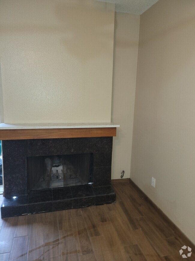 Building Photo - 10051 Westpark Dr Unit 239 Rental
