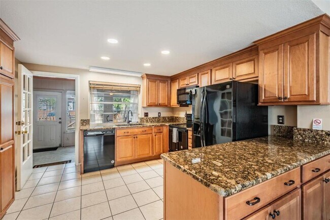 14631 Lake Forest Dr