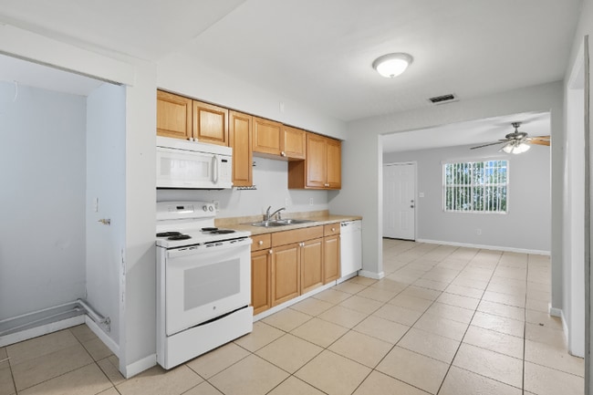 Photo - 4220 38th Ave N