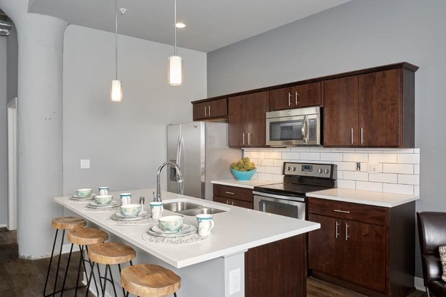 Photo - Cast Iron Apartments