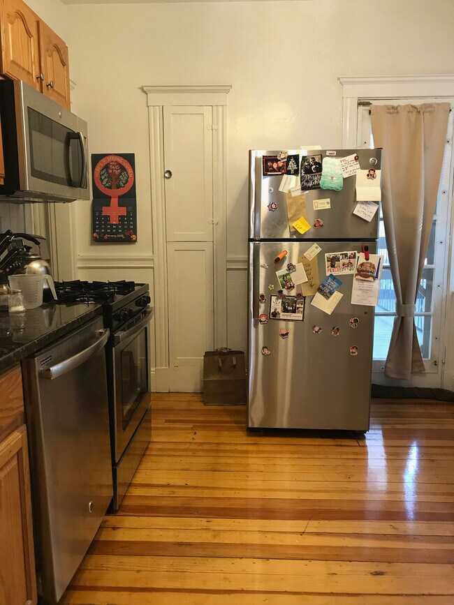 Photo - 79 Sutherland Rd Unit 4