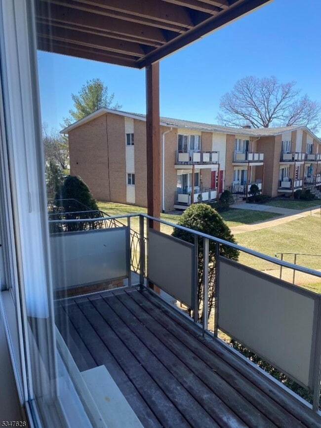 Photo - 156 US-46 Unit 13