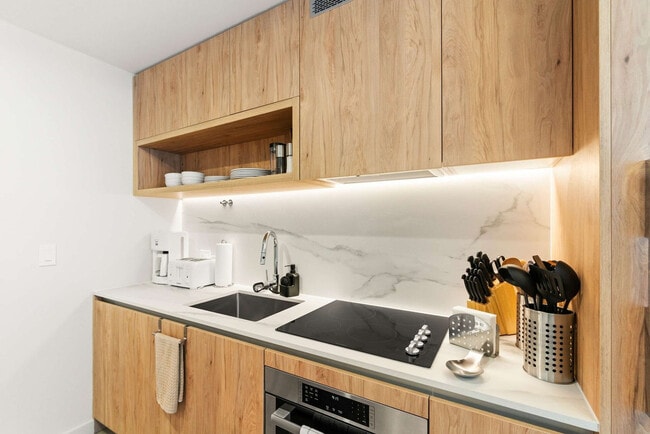 Photo - 11 NE 6th St Unit SI FL27-ID1492755P