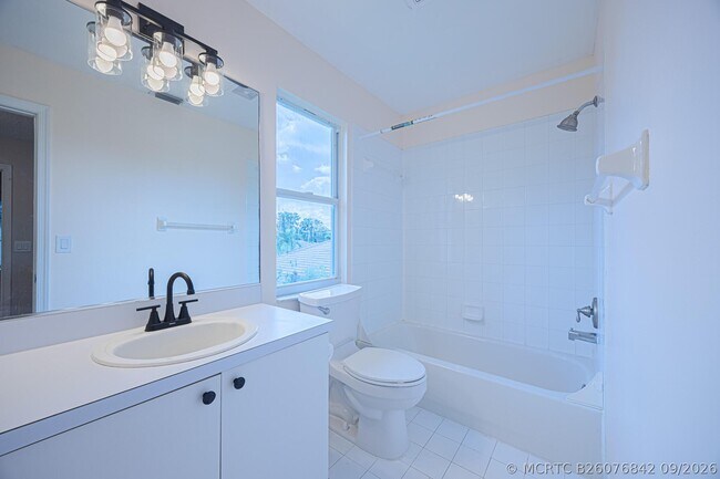 1848 Capeside Cir