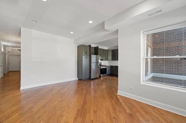 Photo - 6749 S Dorchester Ave