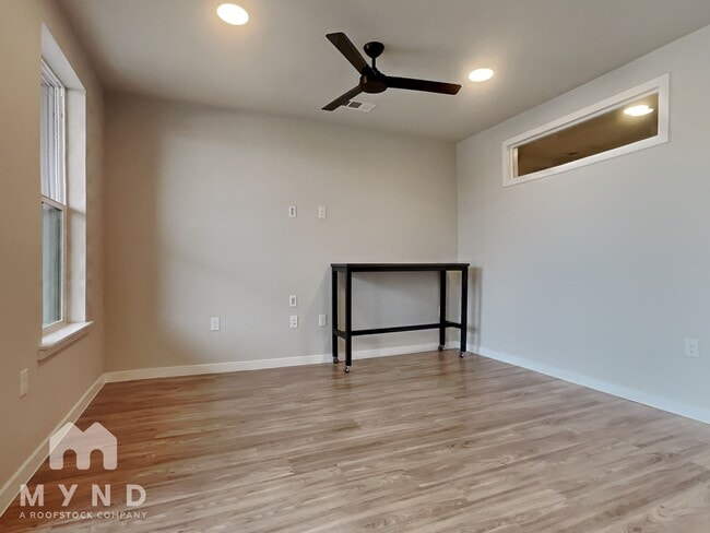 Photo - 4510 Terry-O Ln