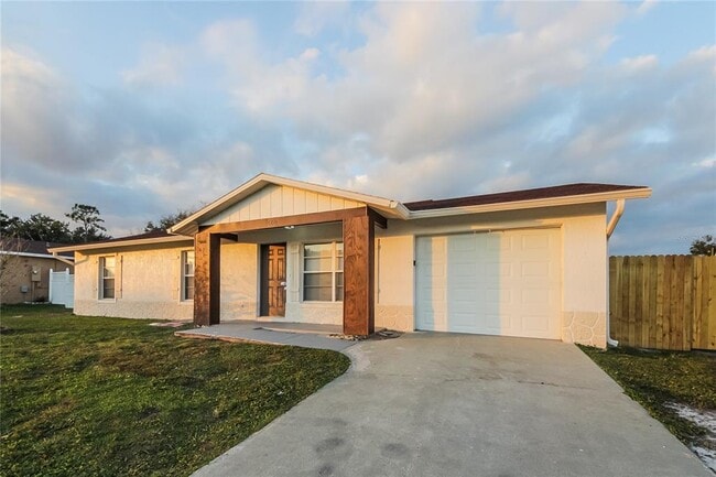 Photo - 660 McKinley Ct