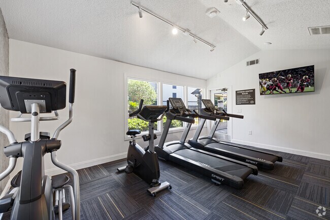 Sienna Square - Centro de fitness - Sienna Square - Modern Living